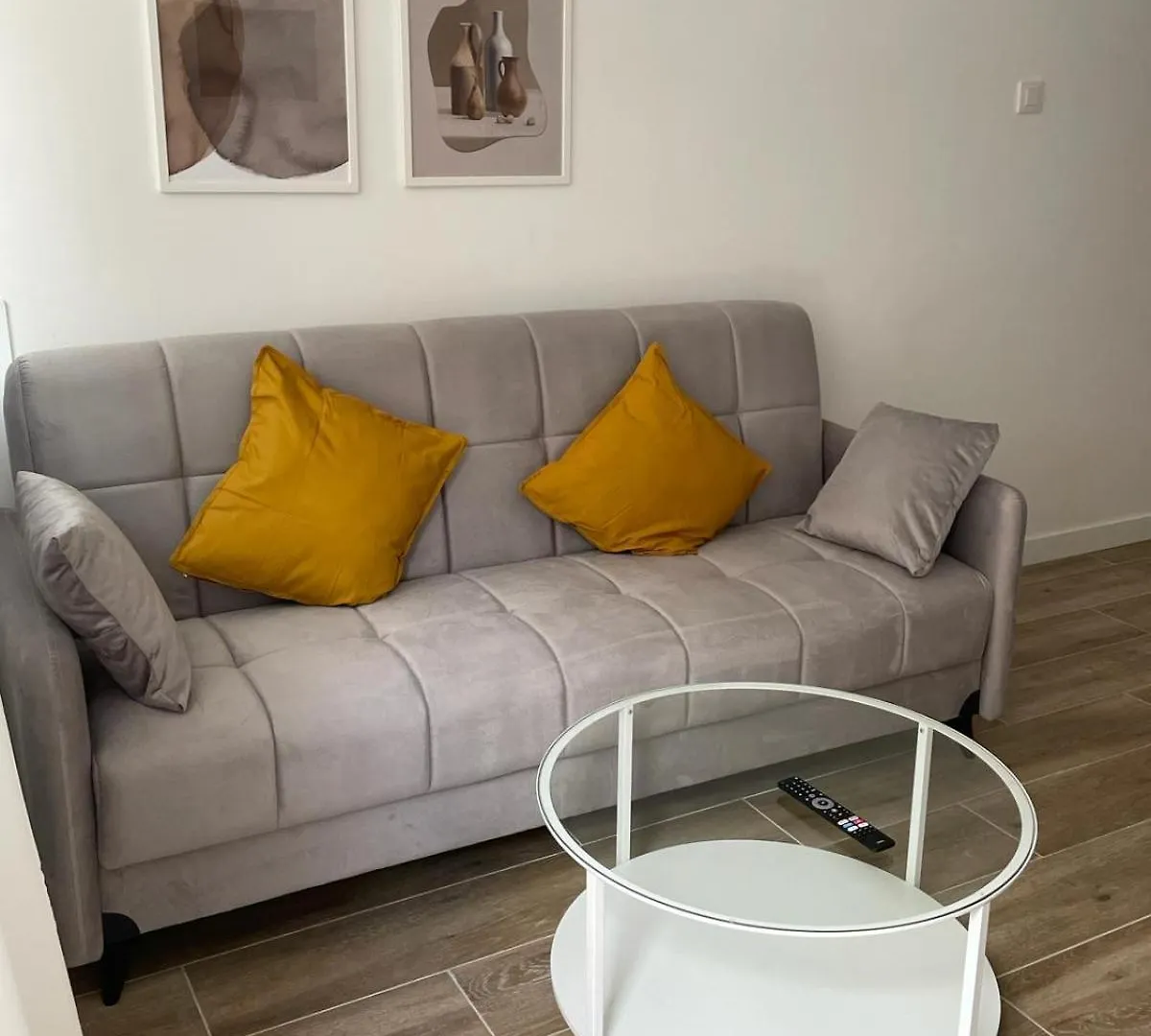 Exyca Metropolitano Apartment Madrid Spain